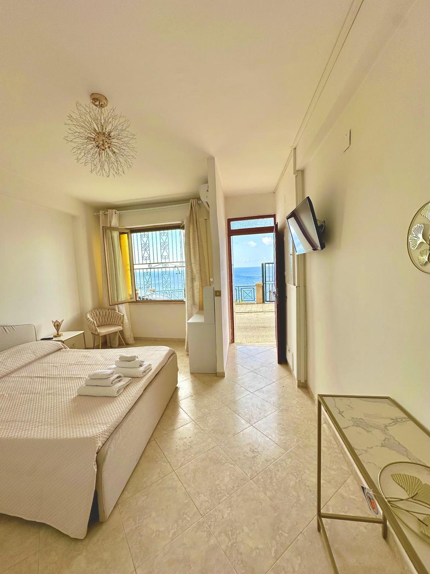 Maison 94 * Scilla